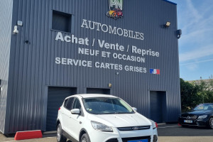 Ford Kuga 2.0 tdci 140ch fap titanium 4&times;4 power shift